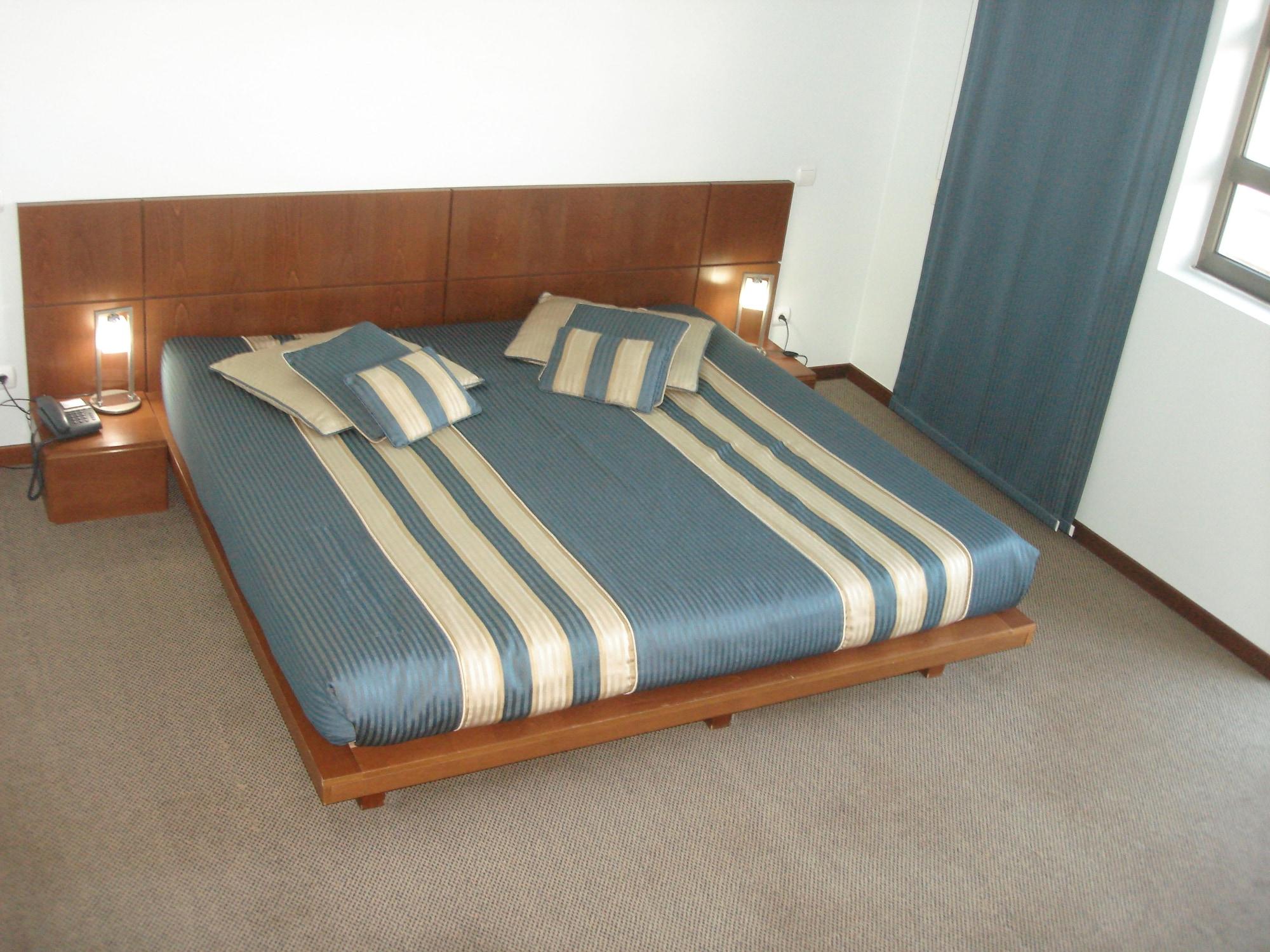 איזמוריס Hotel La Fontaine חדר תמונה
