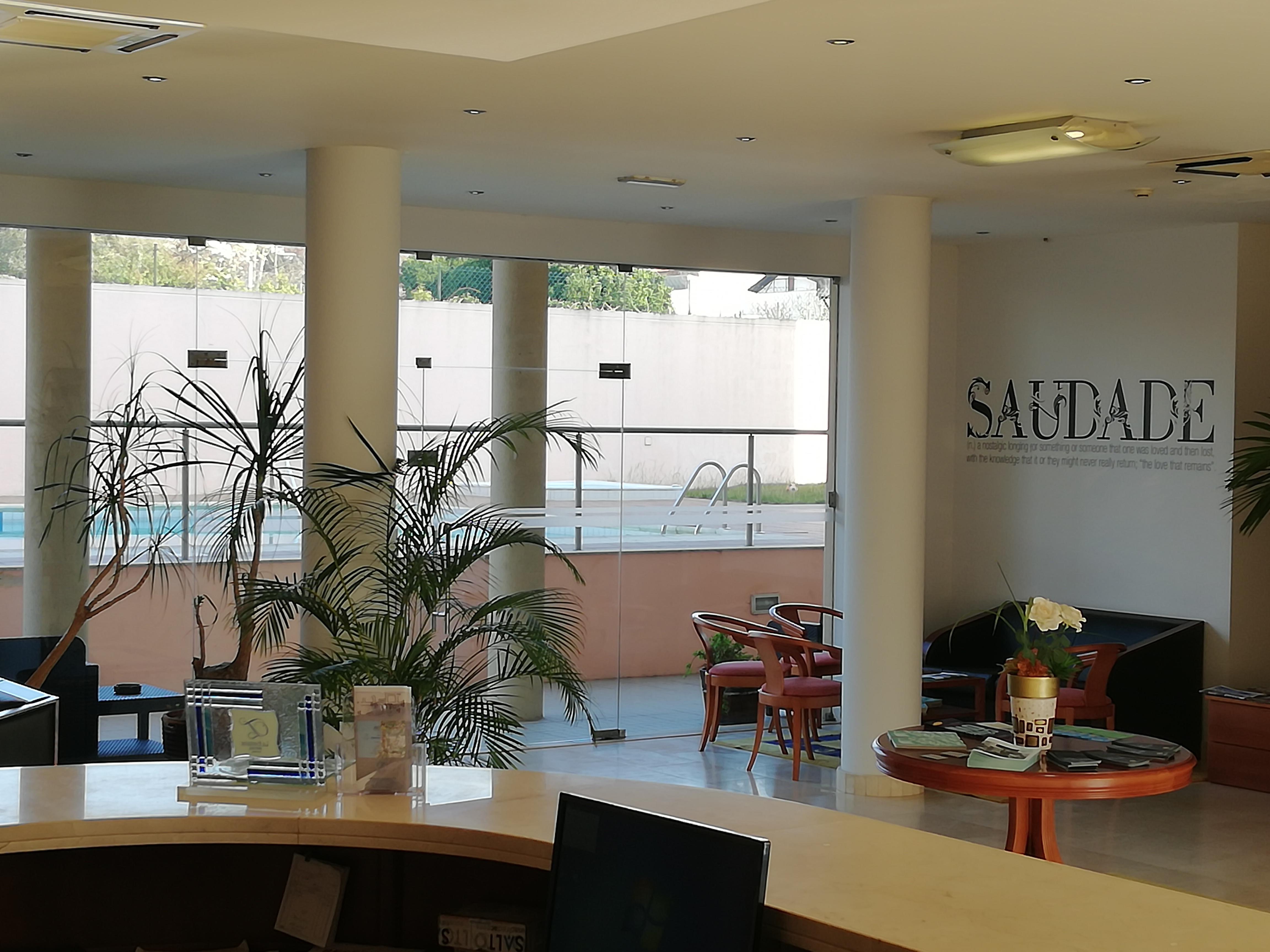 איזמוריס Hotel La Fontaine מראה חיצוני תמונה