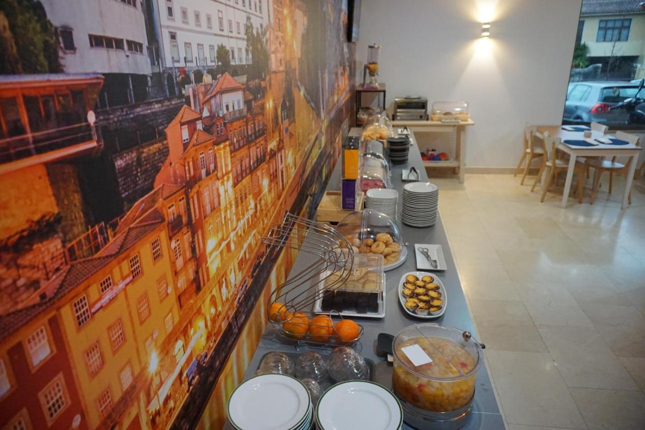 איזמוריס Hotel La Fontaine מראה חיצוני תמונה