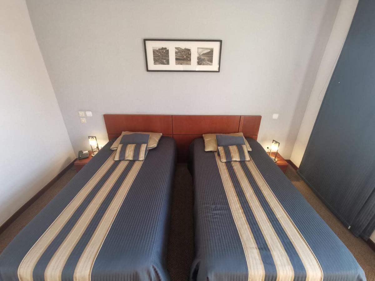 איזמוריס Hotel La Fontaine מראה חיצוני תמונה
