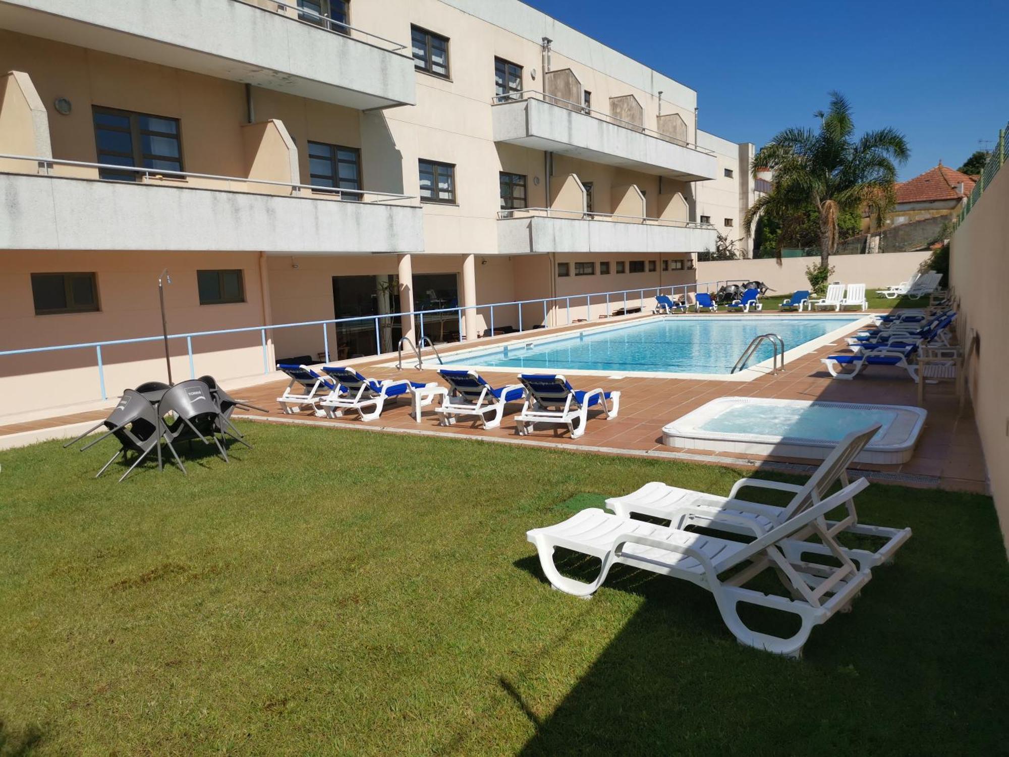 איזמוריס Hotel La Fontaine מראה חיצוני תמונה
